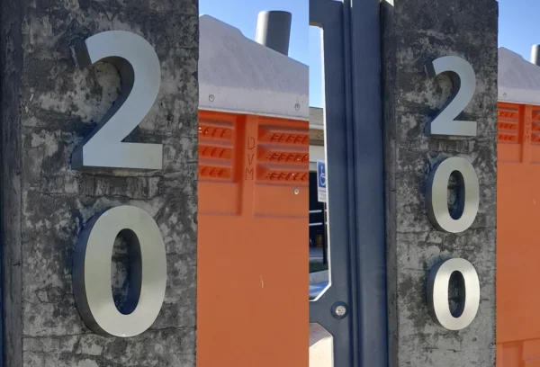 Numeros Acero Inoxidable 01